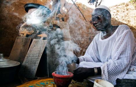 Whether it’s love, money, protection, or justice, Doctor Babawembe is here to guide you. Safe, trusted, and powerful rituals available worldwide.
